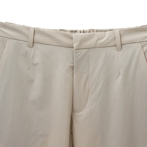 norse-projects-aaren-travel-light-pants-light-khaki-N25-03710920-3_485x.progressive