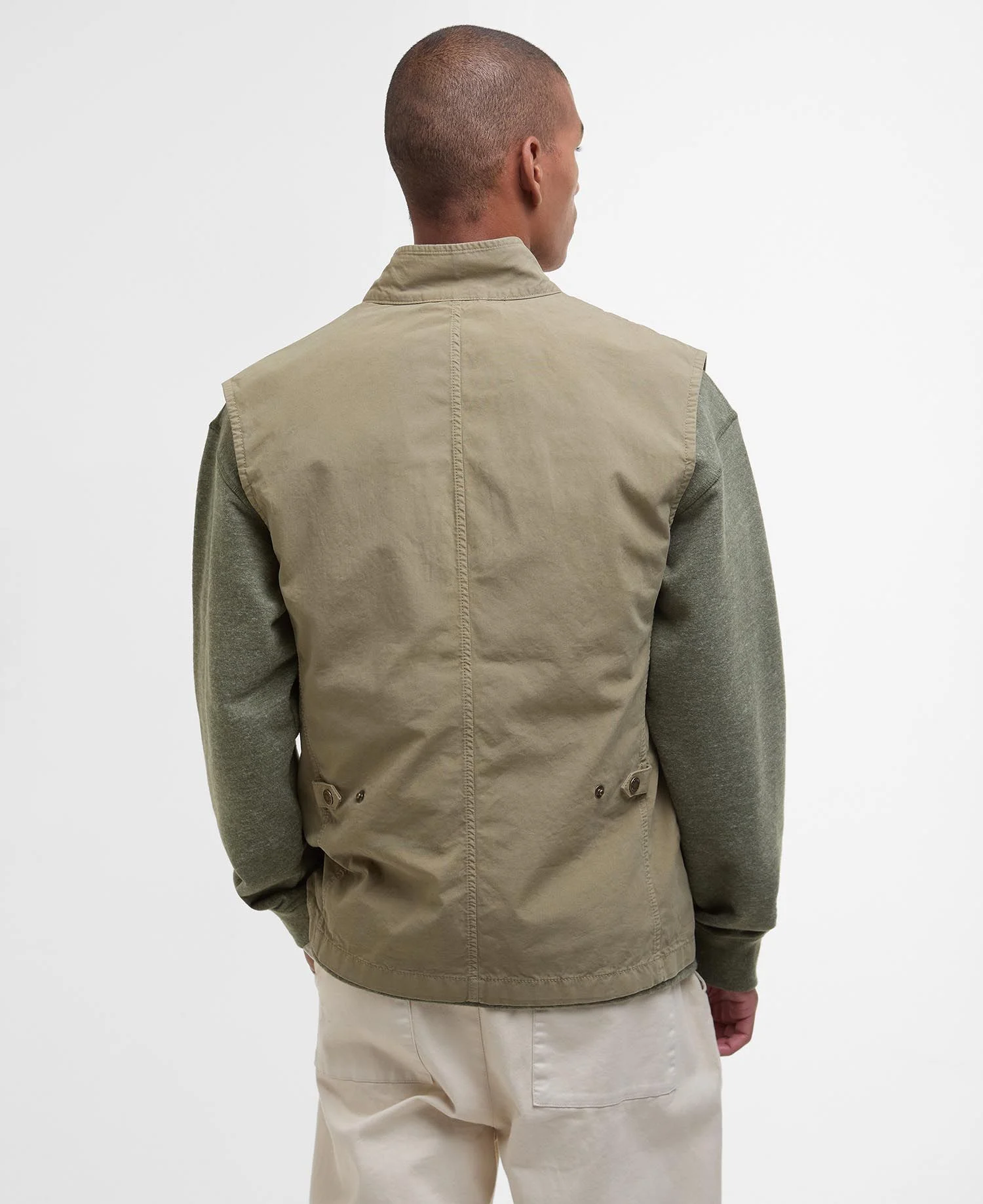 MGI0284OL11_SS25_back_3 MGI0284OL11_SS25_back_3