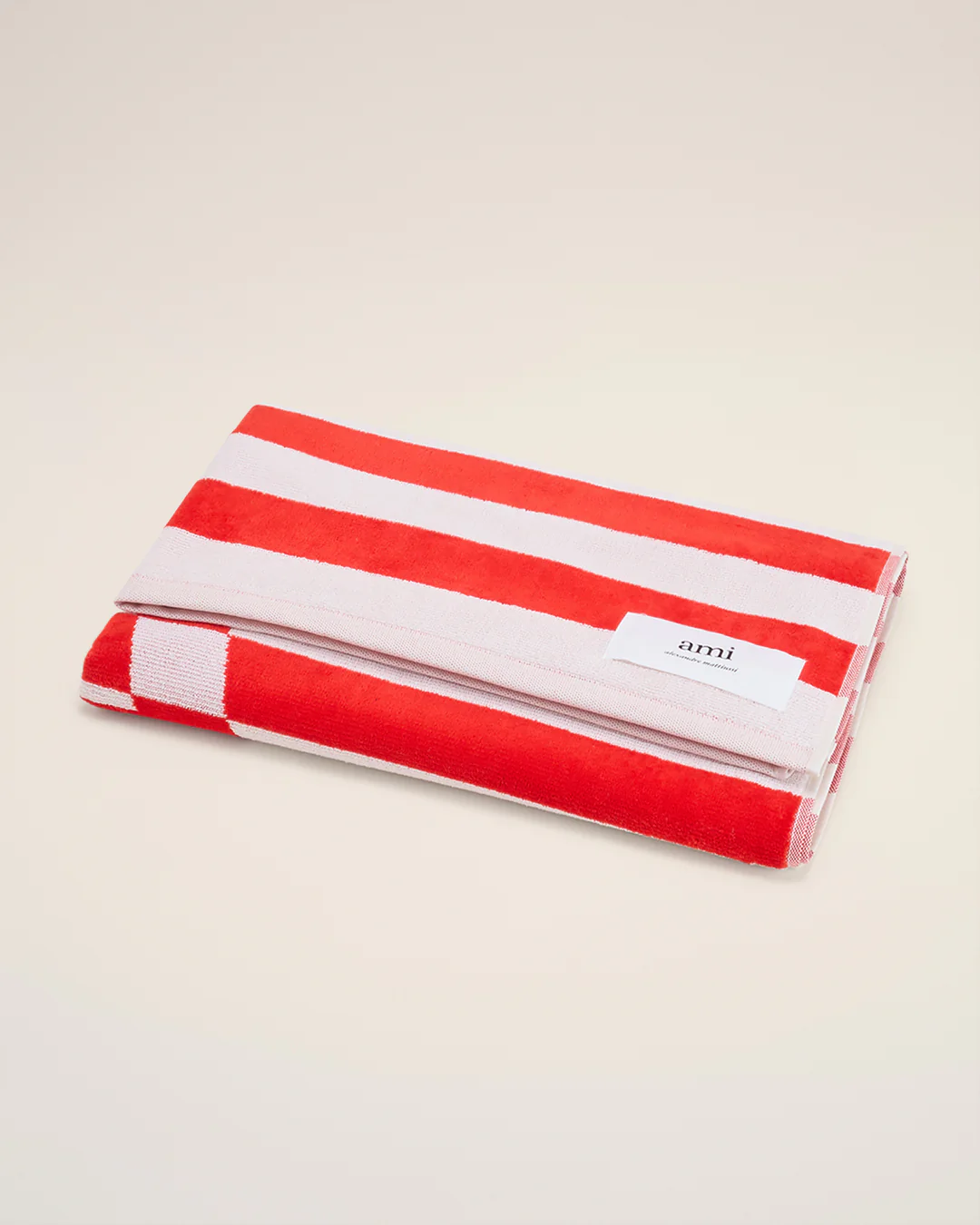 UTW937.AW0080_ba0f90ad-5b39-40b8-8b3a-39db6f7e05eb