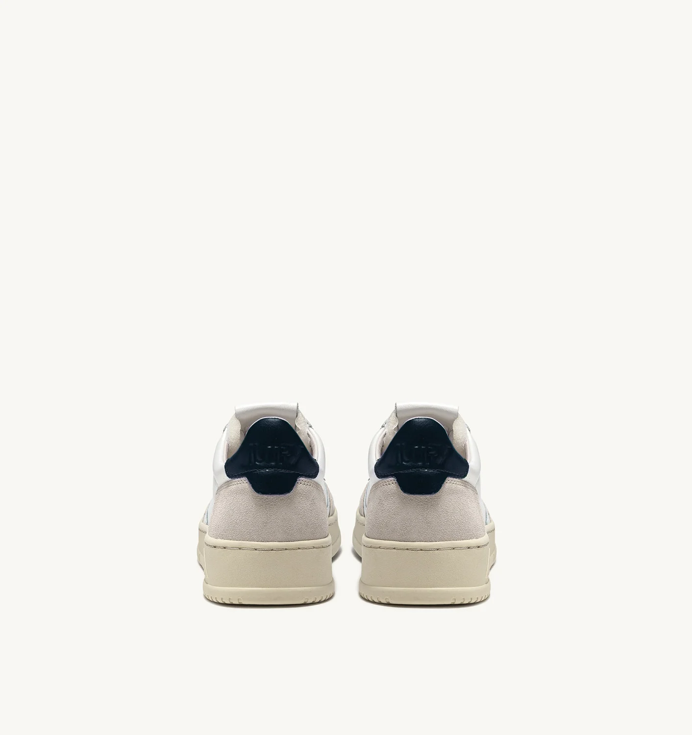 SNEAKERS-MEDALIST-LOW-IN-SUEDE-E-PELLE-BIANCA-E-BLUE-AUTRY_41691_dettaglio SNEAKERS-MEDALIST-LOW-IN-SUEDE-E-PELLE-BIANCA-E-BLUE-AUTRY_41691_dettaglio