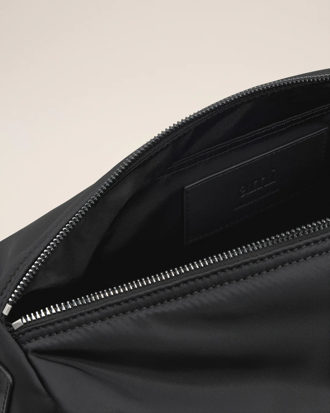 ULL706.AW0001_9d736af0-b170-4d30-aa7b-e71eb653e0bd ULL706.AW0001_9d736af0-b170-4d30-aa7b-e71eb653e0bd