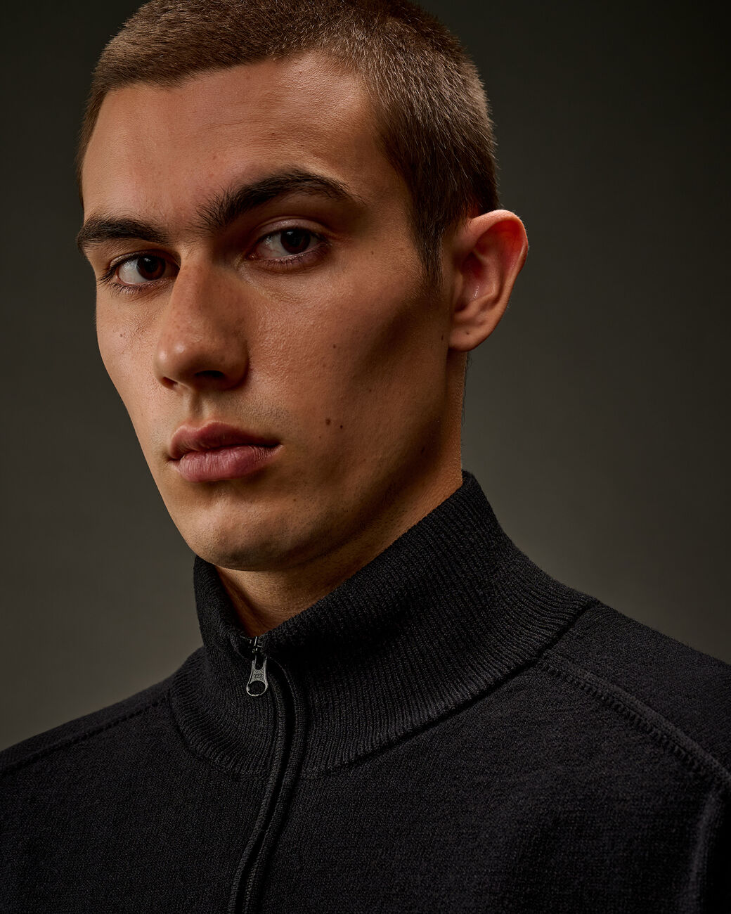 19CLKN059A110427A999.5.H1