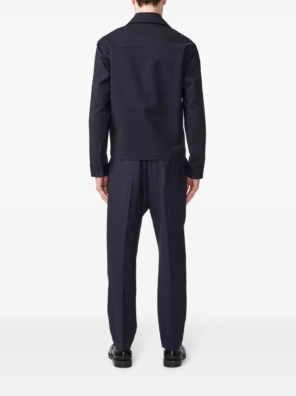 25954085_55894552_1000 25954085_55894552_1000