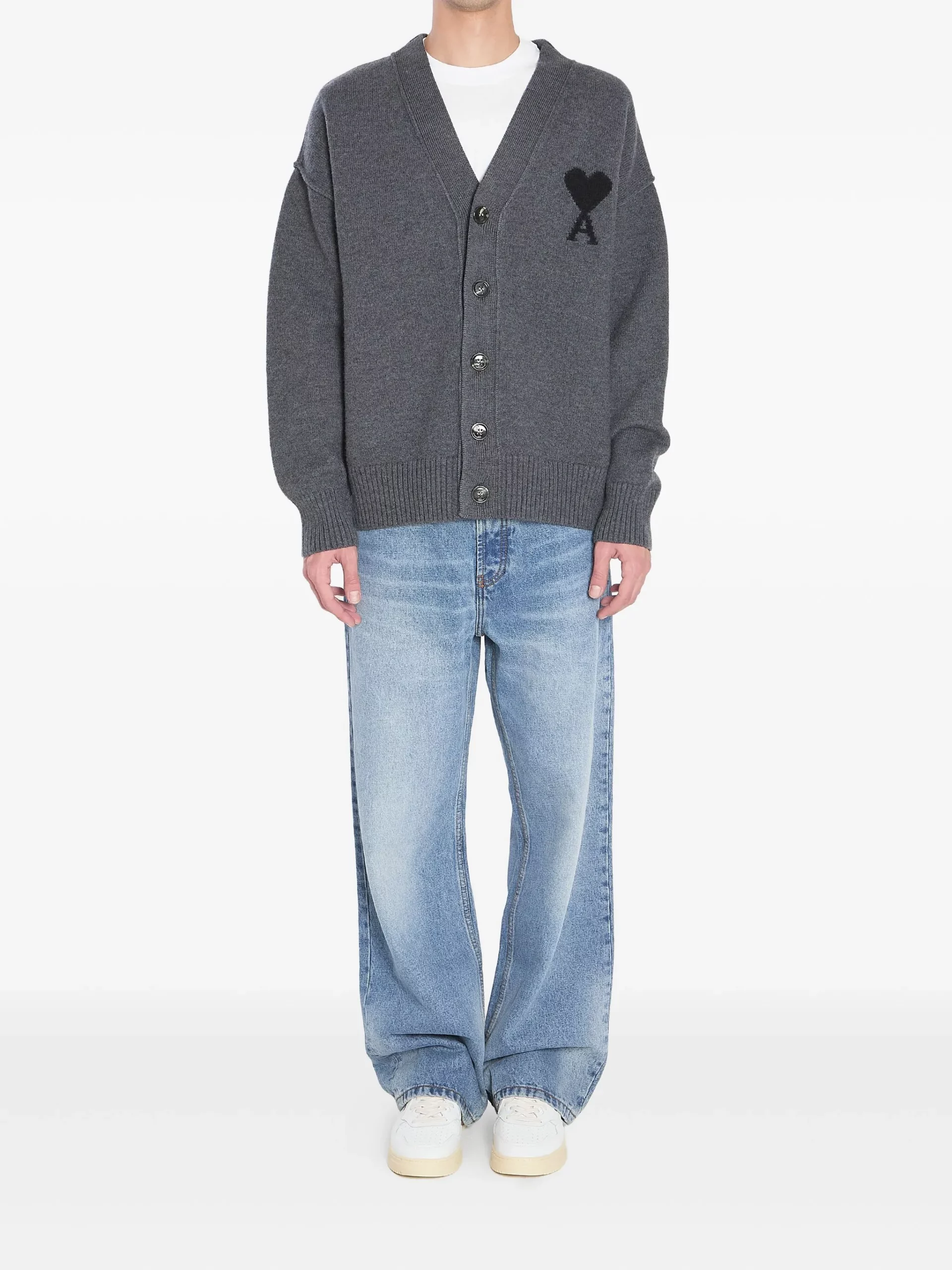 30949736_59836224_2048