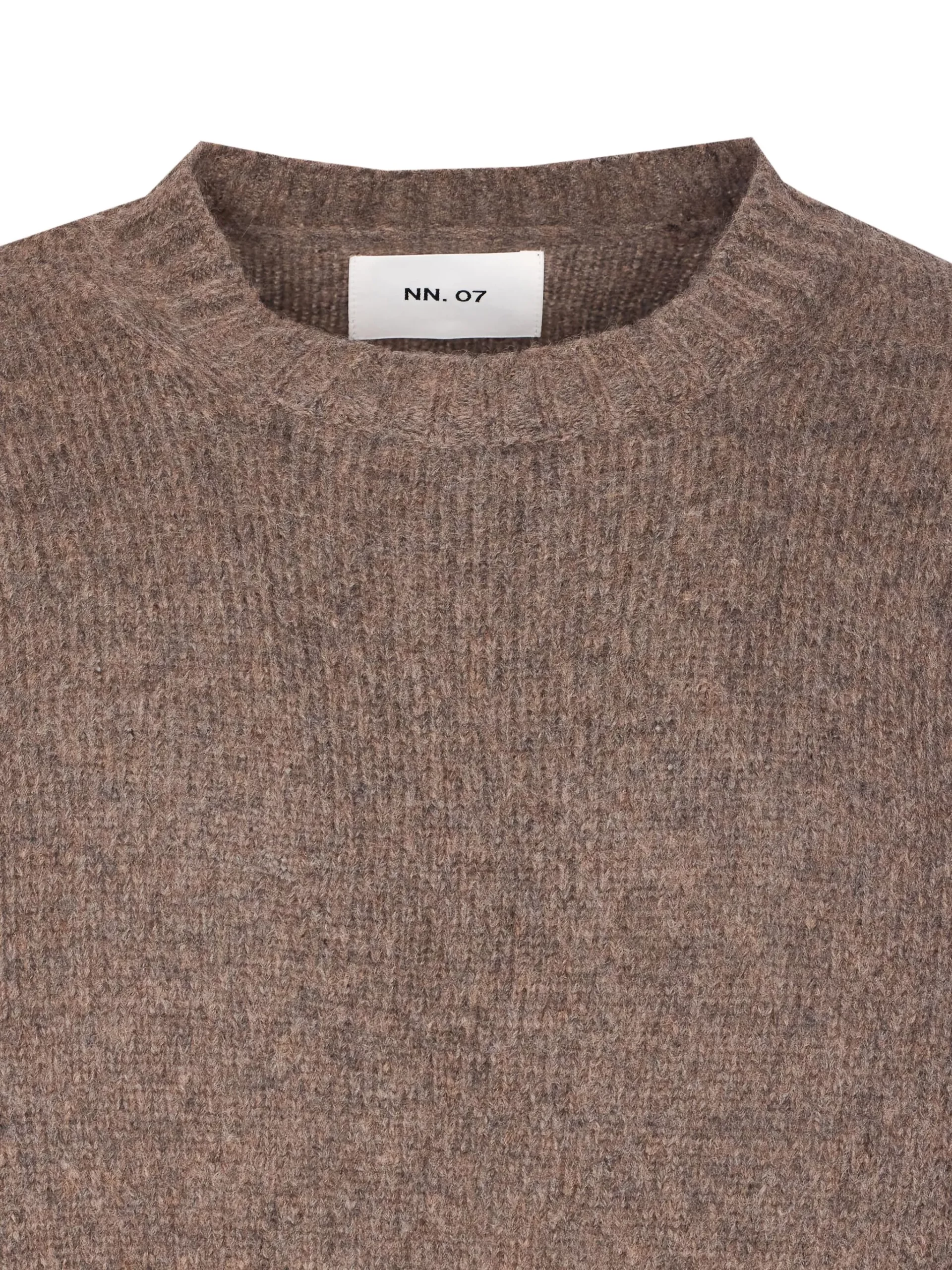 32009918_61722824_2048 32009918_61722824_2048