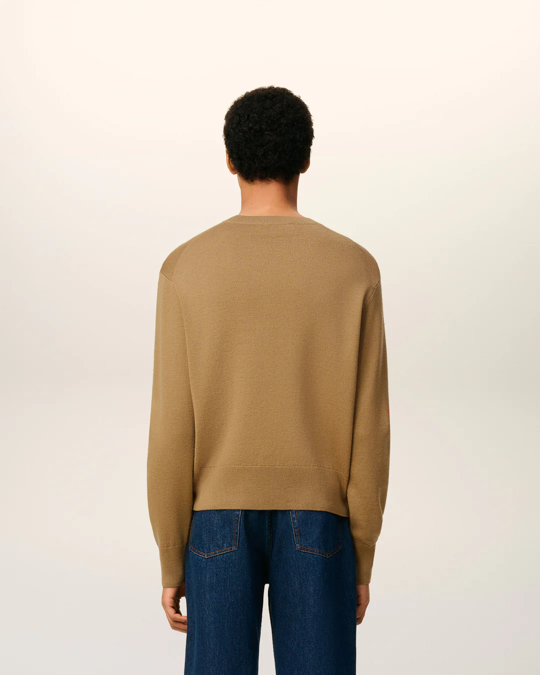 HKS826.001_1295b6a0-a225-4ed3-8e3c-9c087ab595bd