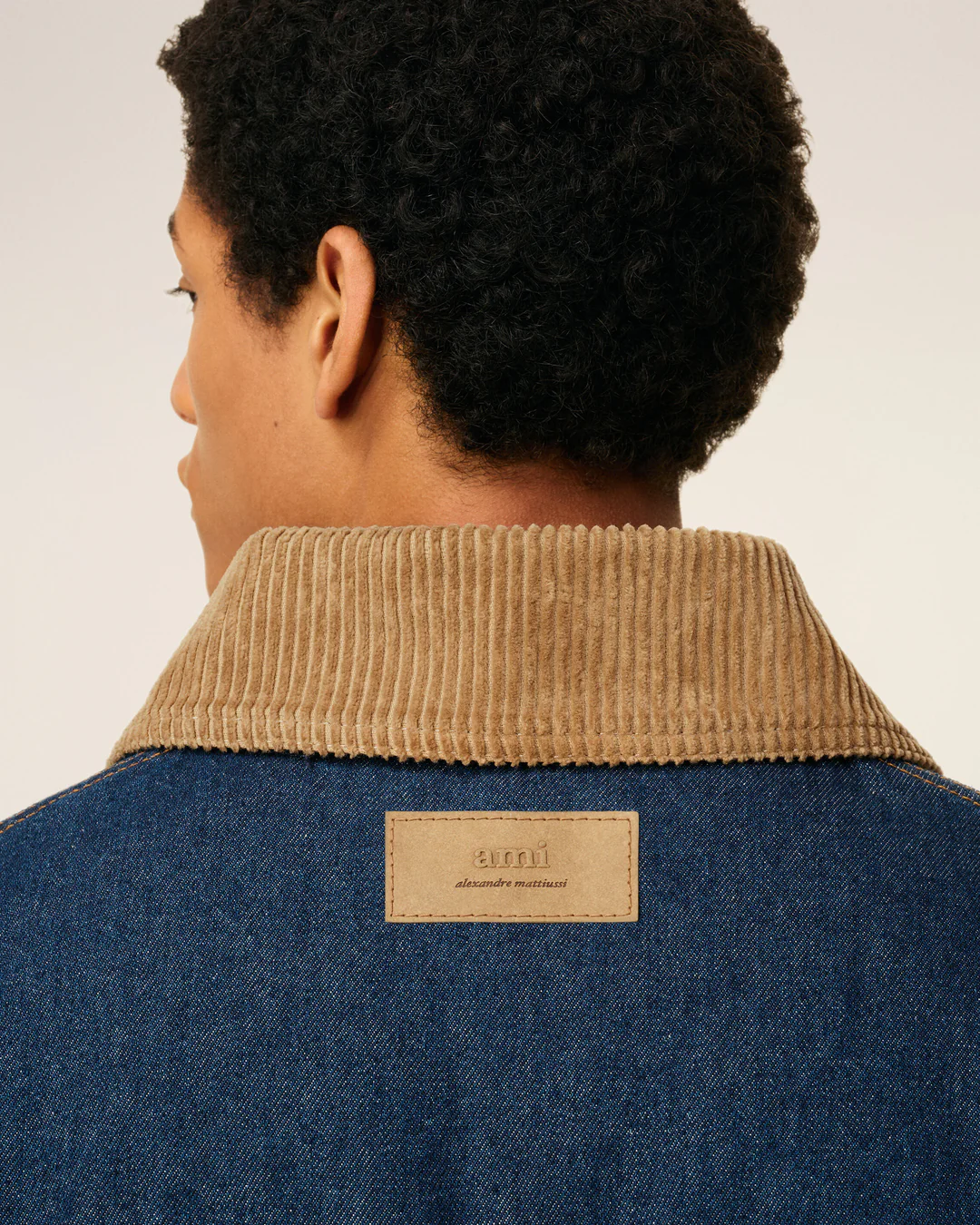 UJK834.DE0104_3db5ffa7-400e-479c-a0d9-cbb8aaae4c4d