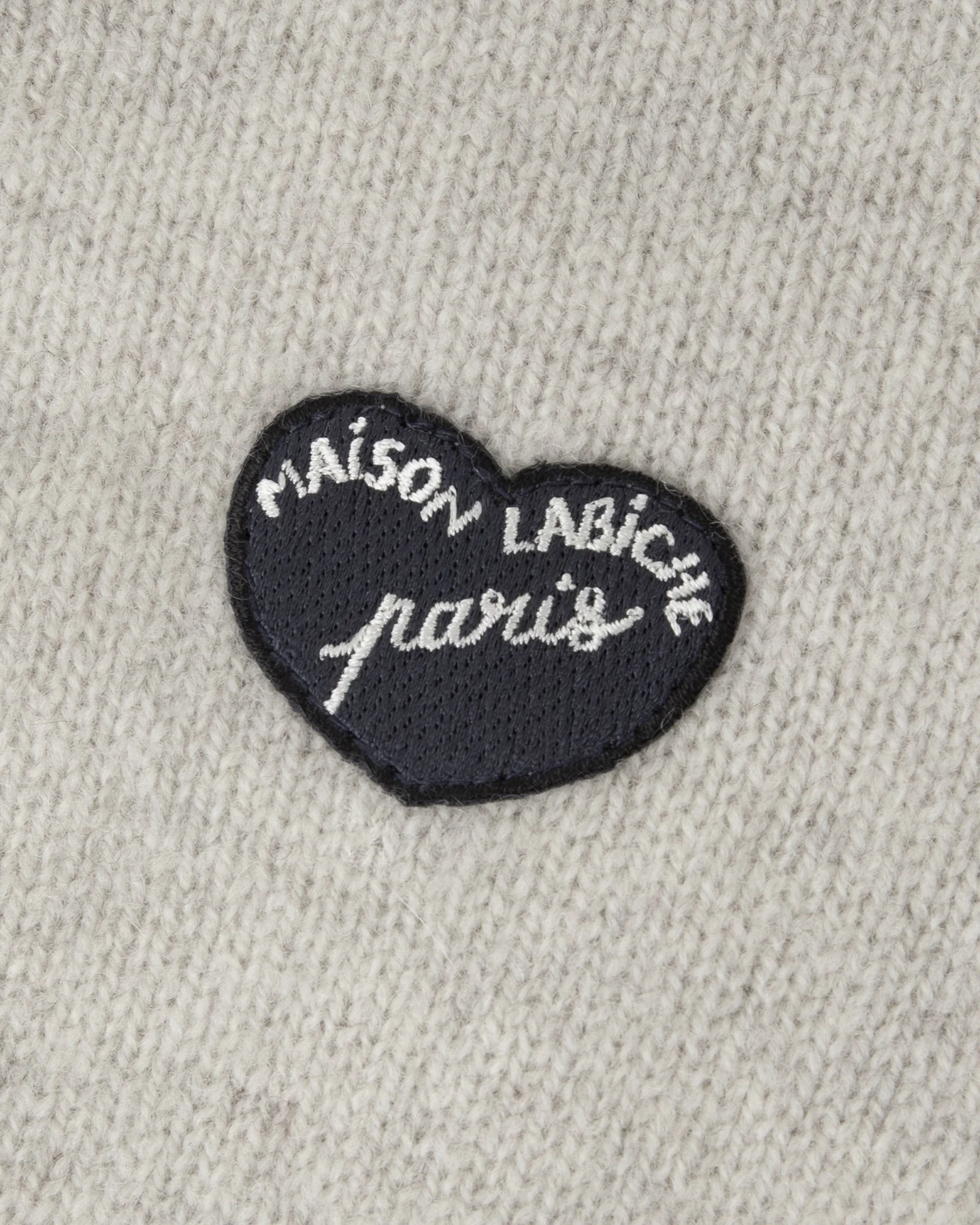 YMLHOMMECOEUR-CEMENT-3_f0b82499-d4ac-4b5d-bc14-61ab2e5a2fd3_1800x1800