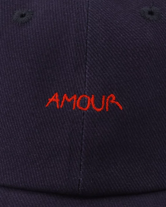 amour-beaumont-cap-carbon-blue-4_1800x1800