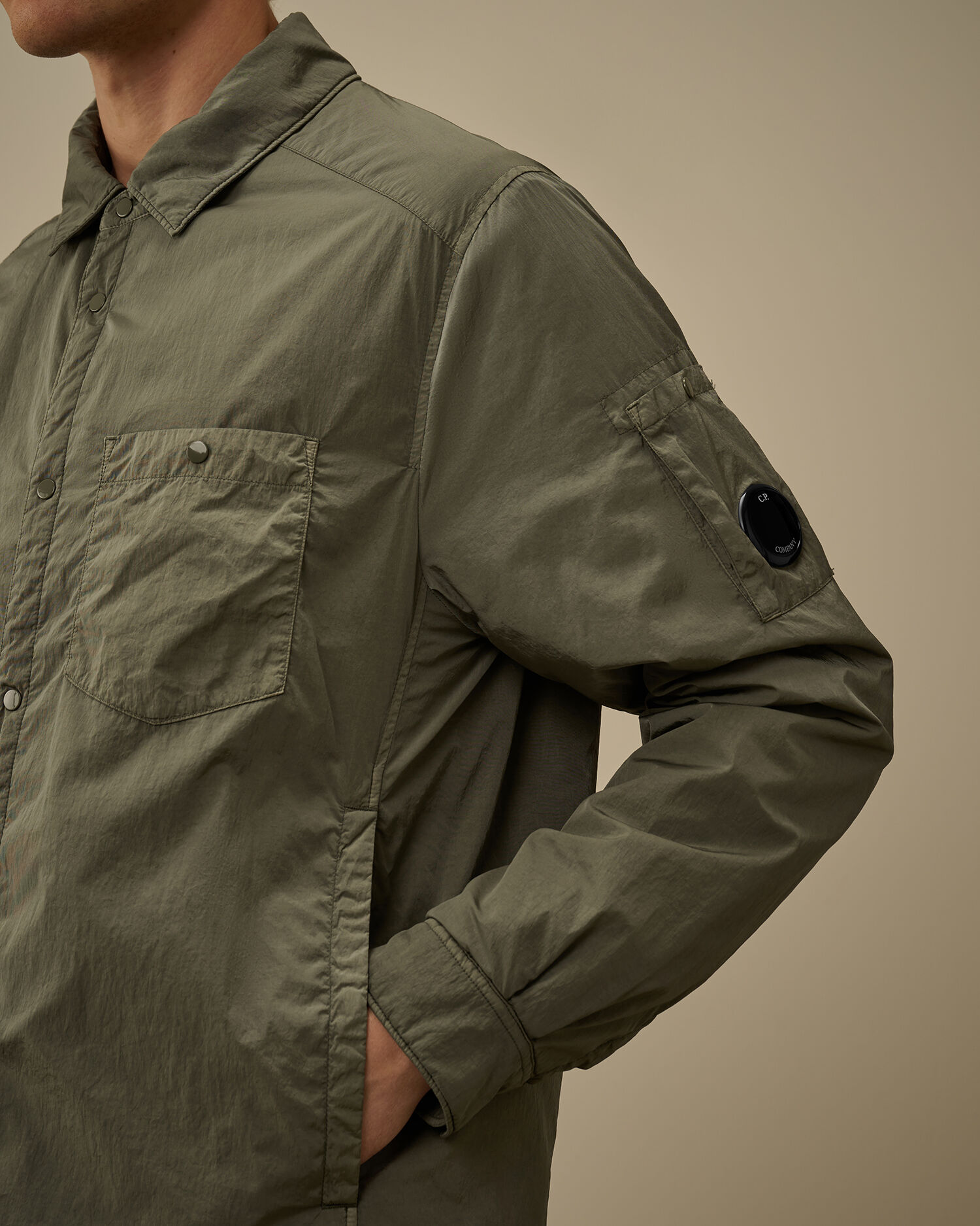 19CMOS088A005904G921.4.H1