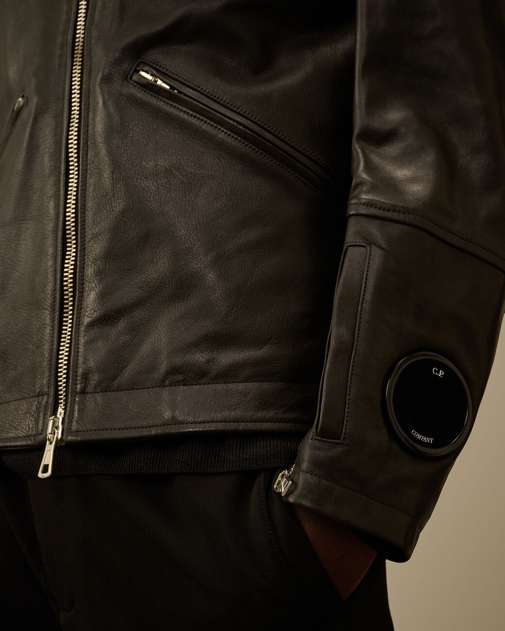 19CMOW297A110457L999.4.H1 19CMOW297A110457L999.4.H1