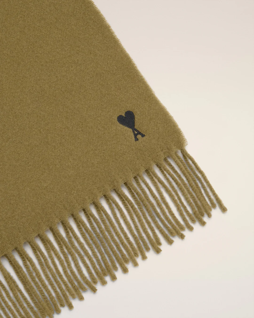 USF677.334_b01f0c52-d9e0-4e1d-8756-55c74ca4e06d