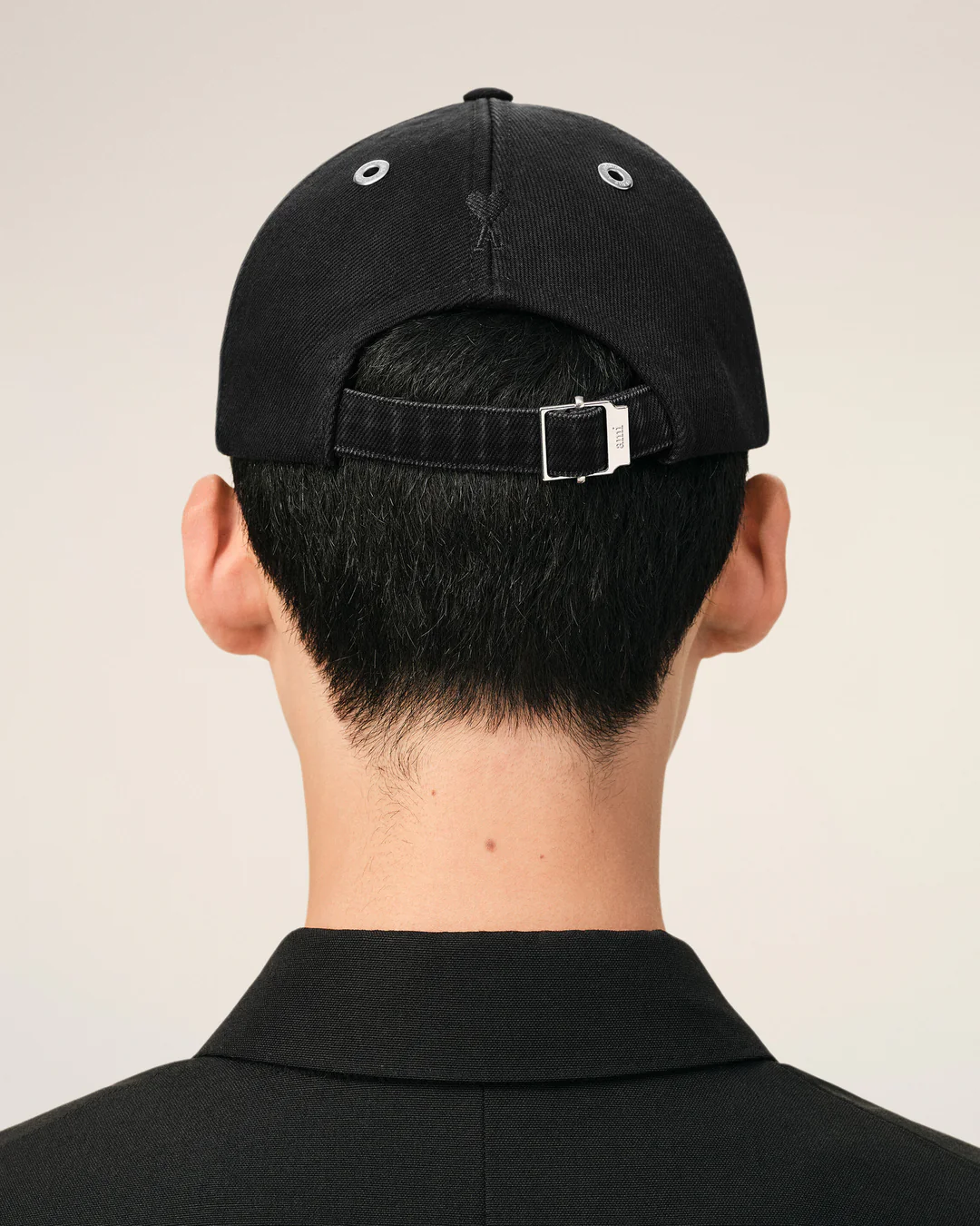 UCP276.AW0028_2e83357a-3513-4f57-8296-63c6d1bc5124