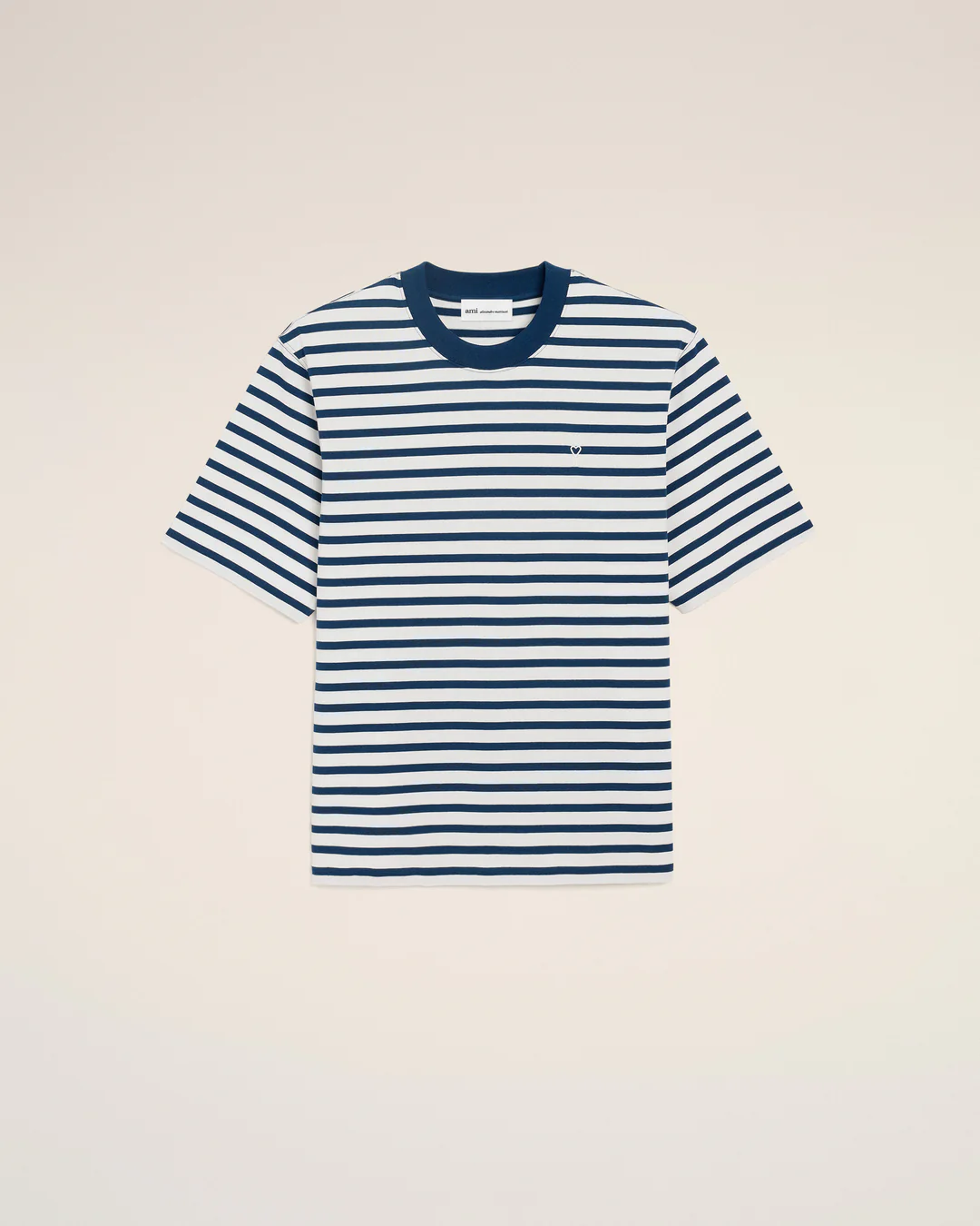 UTS374.JE0210_db40f750-1fc2-4657-9f96-69213d9acb0d