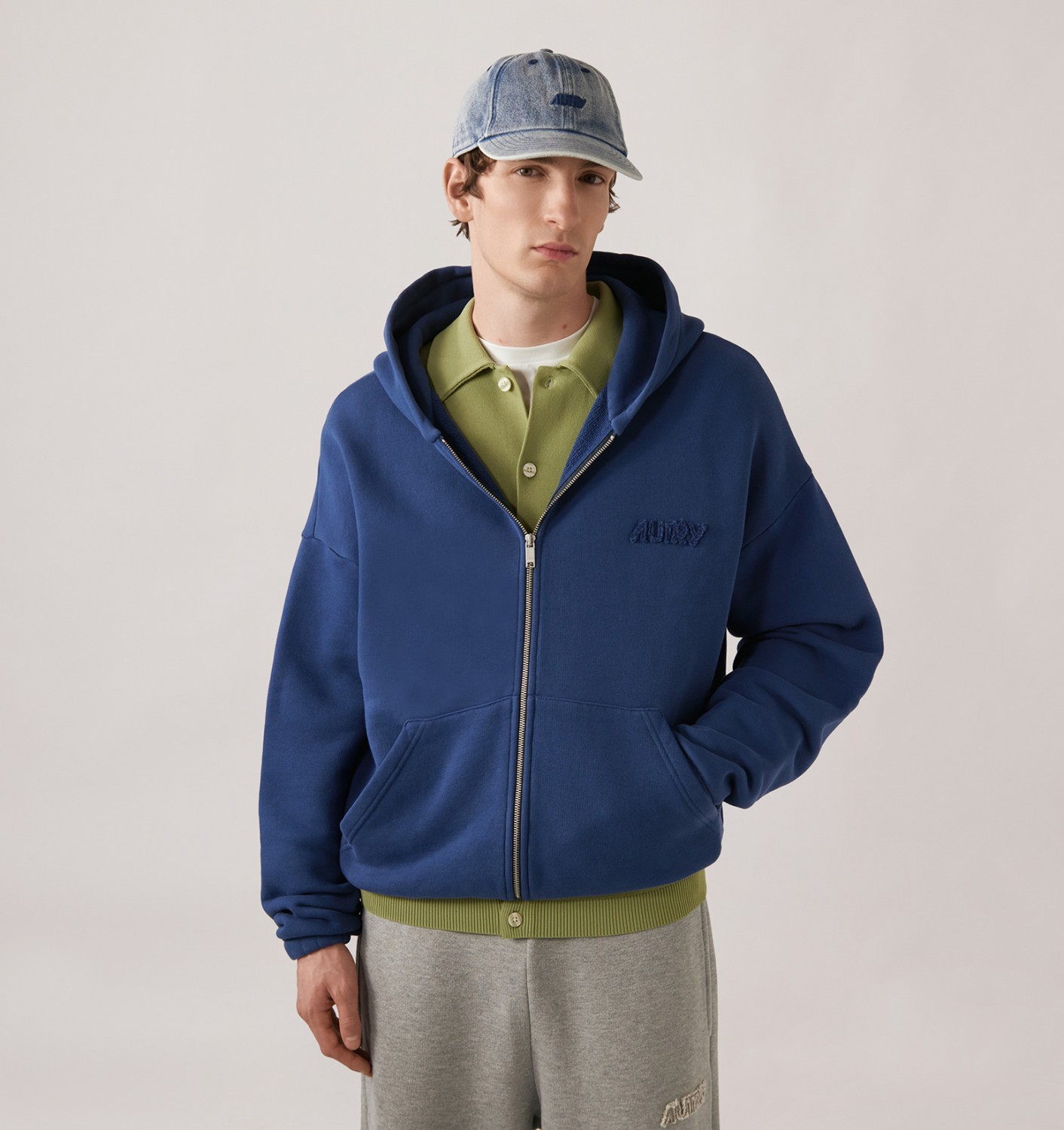 felpa_a_zip_intera_con_cappuccio_e_logo_in_tono_unisex_846843_dettaglio_05_20260113110919