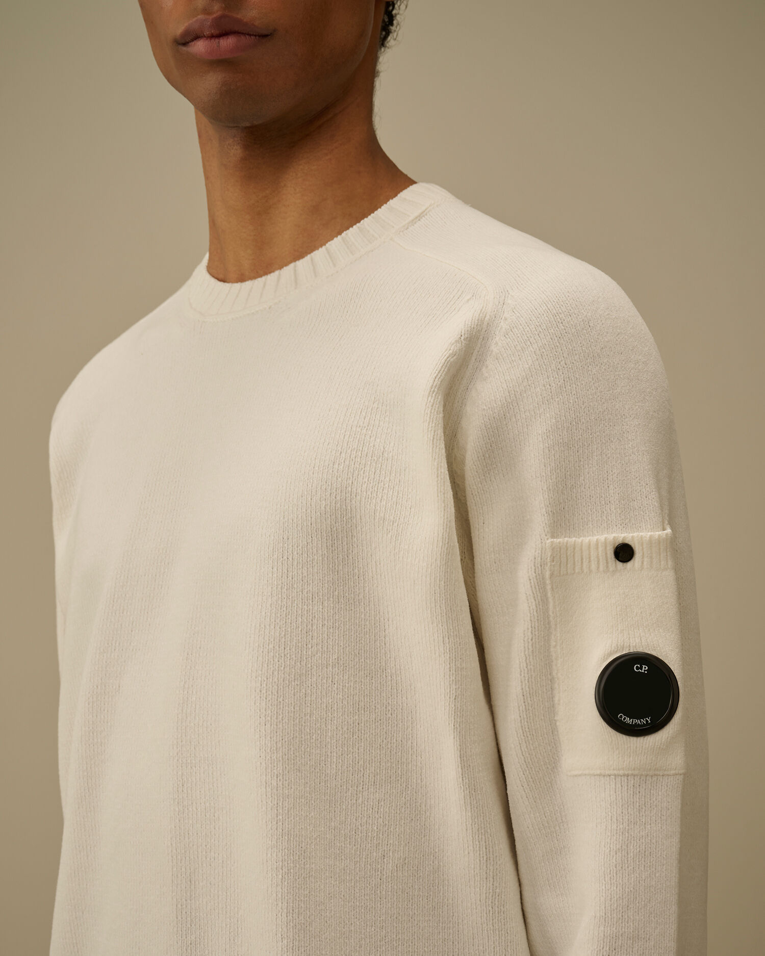 20CMKN117A005687G103.4.H1 20CMKN117A005687G103.4.H1